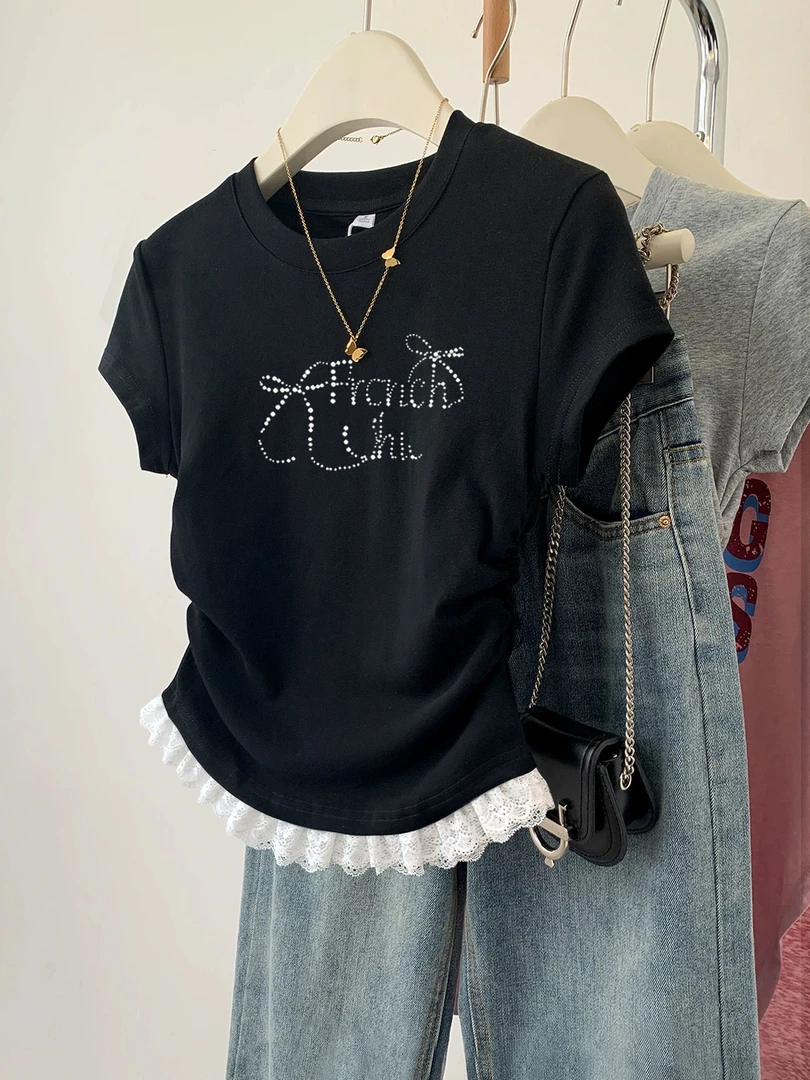 黑色蕾丝边短款短袖t恤女夏季夏2025新款设计感正肩修身体恤上衣