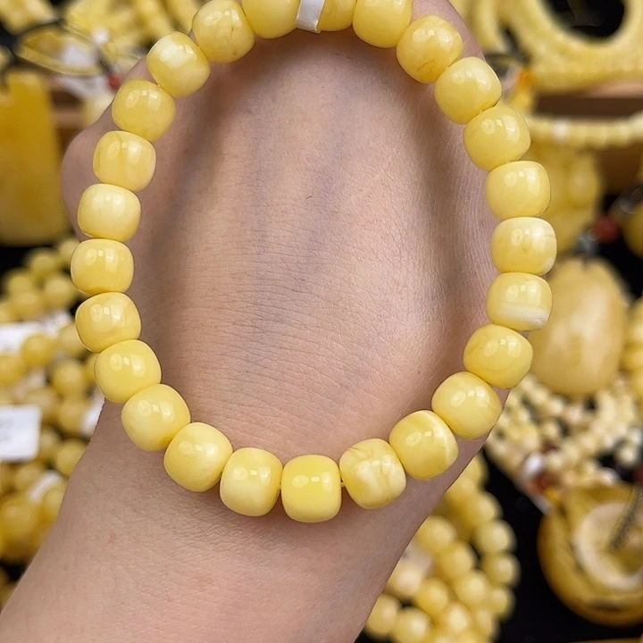 琥珀未镶嵌颈饰琥珀，