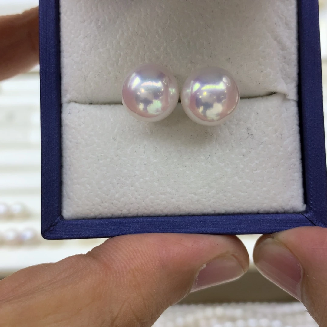 老***歪淡水珍珠耳饰18K金镶嵌