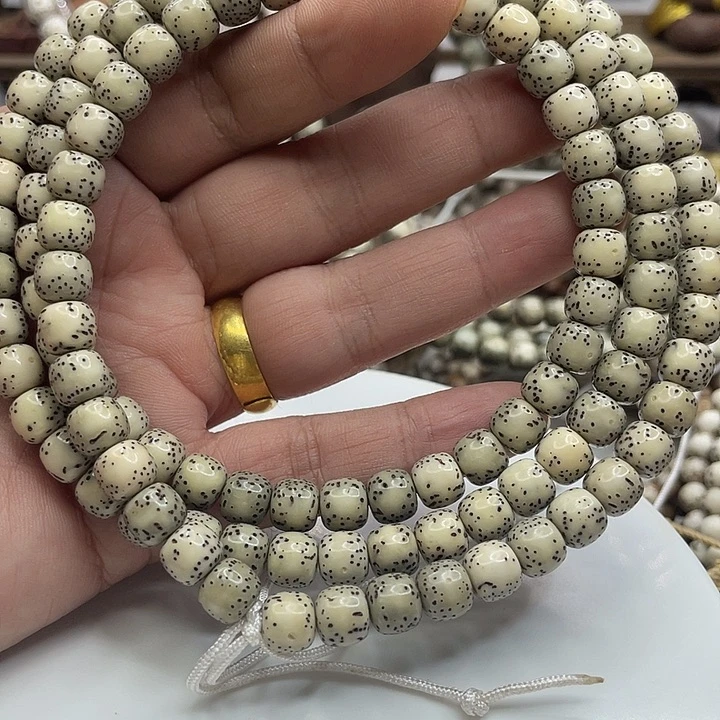 吊坠星月菩提87河豚大留白