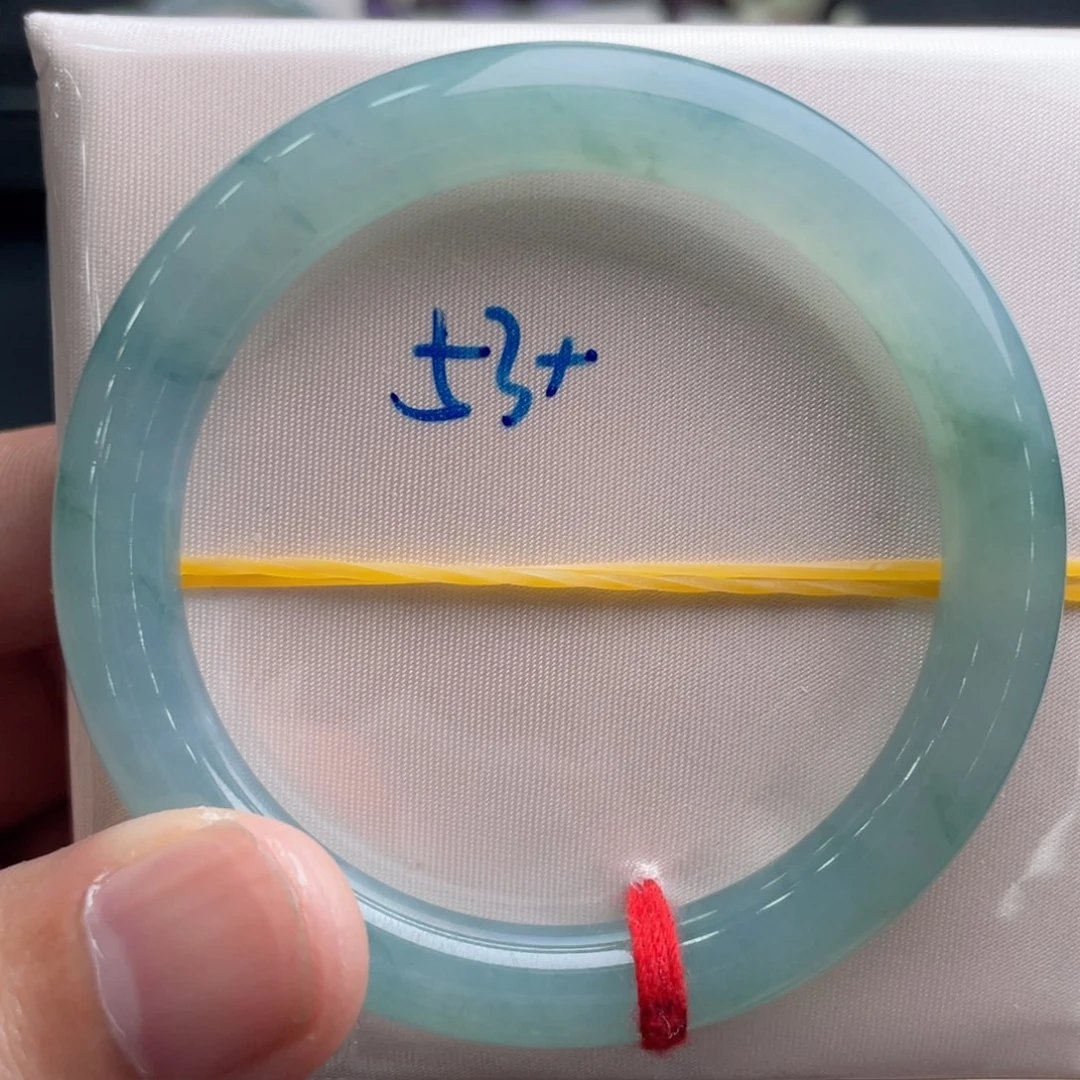 未镶嵌手镯翡翠翡翠手镯