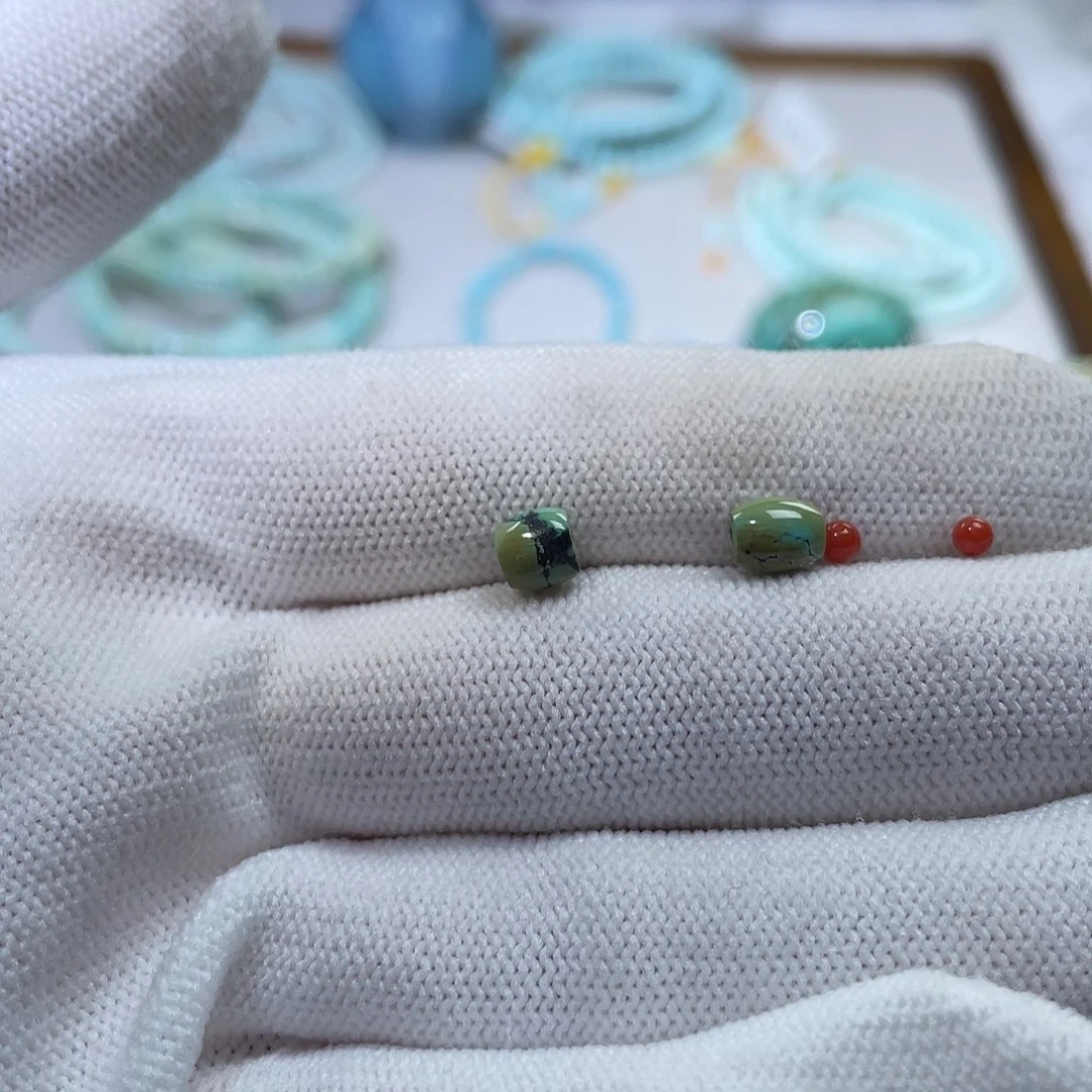 南红玛瑙未镶嵌珠宝奇石