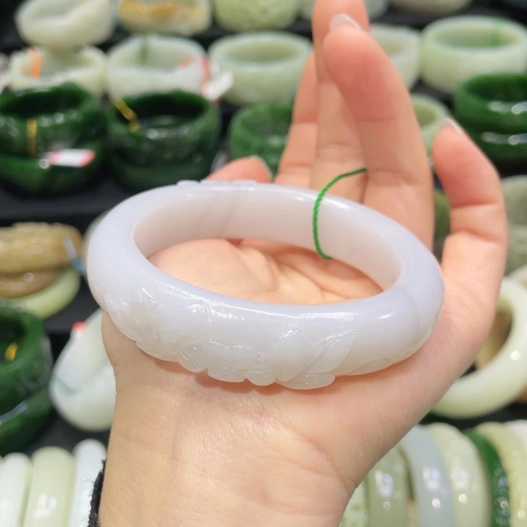 未镶嵌手镯和田玉17