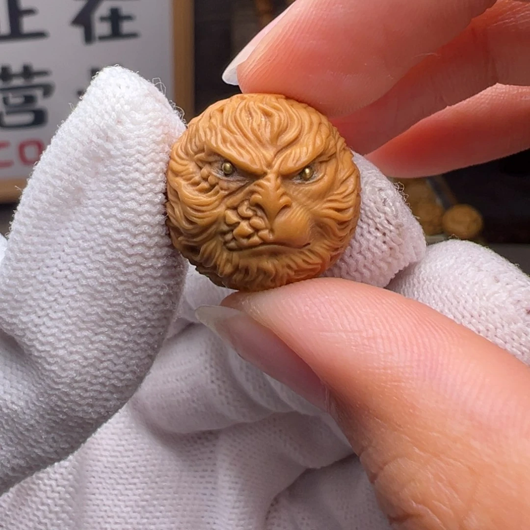 猴头核桃把件镶嵌款悟空18左右尺寸全品有正常封口线