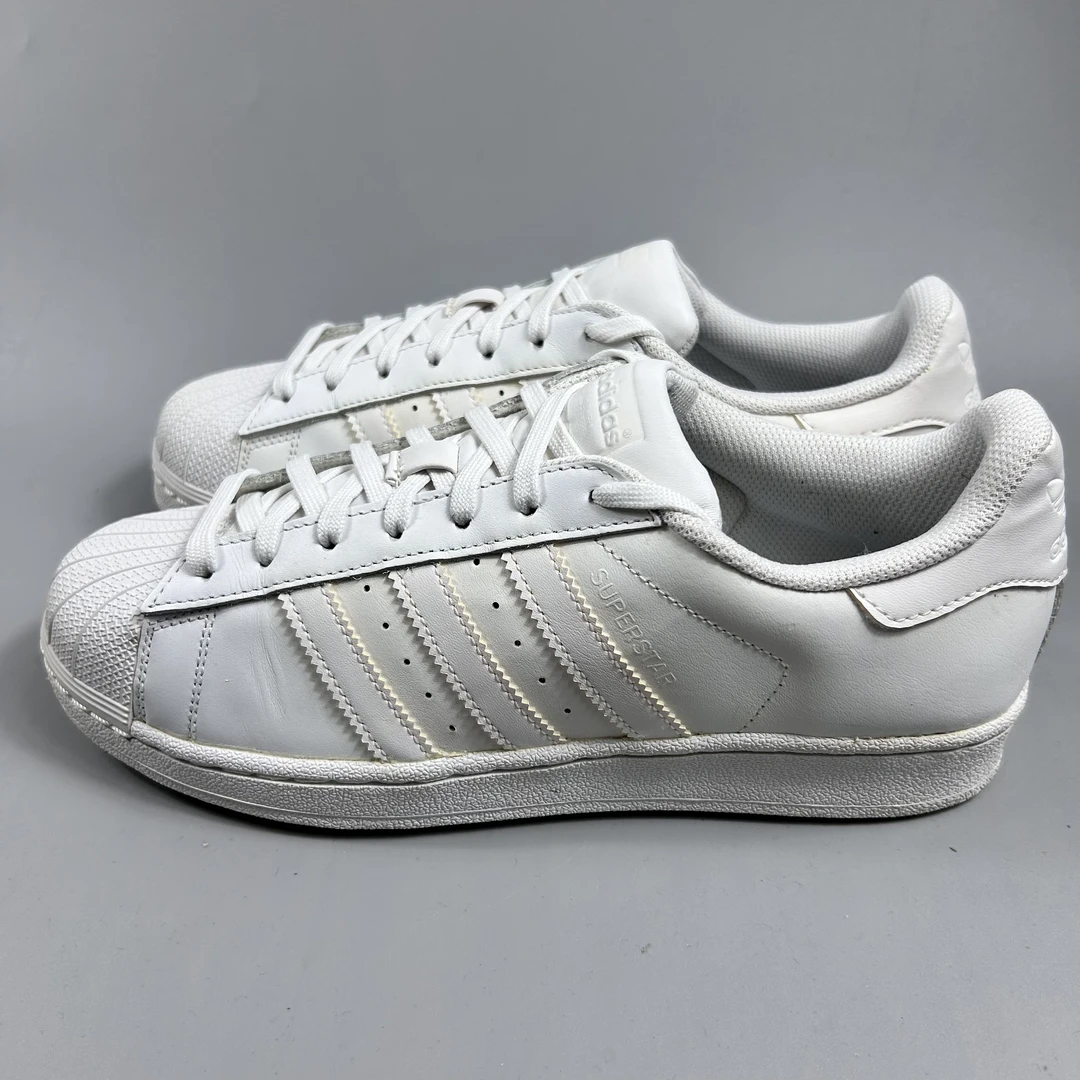 二手正品41码 Adidas 三叶草 经典贝壳头休闲鞋板鞋