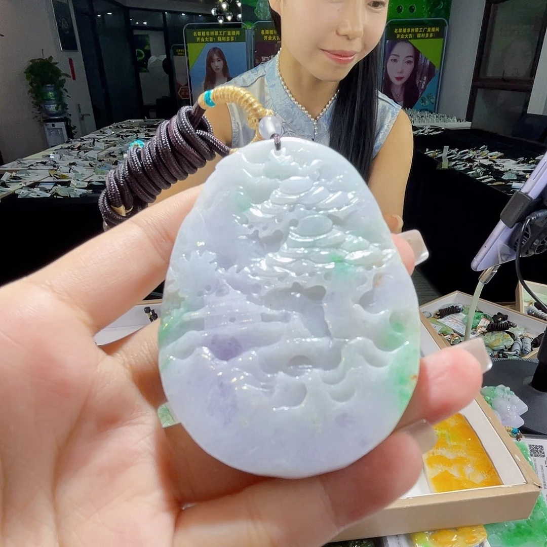 颈饰未镶嵌翡翠一个