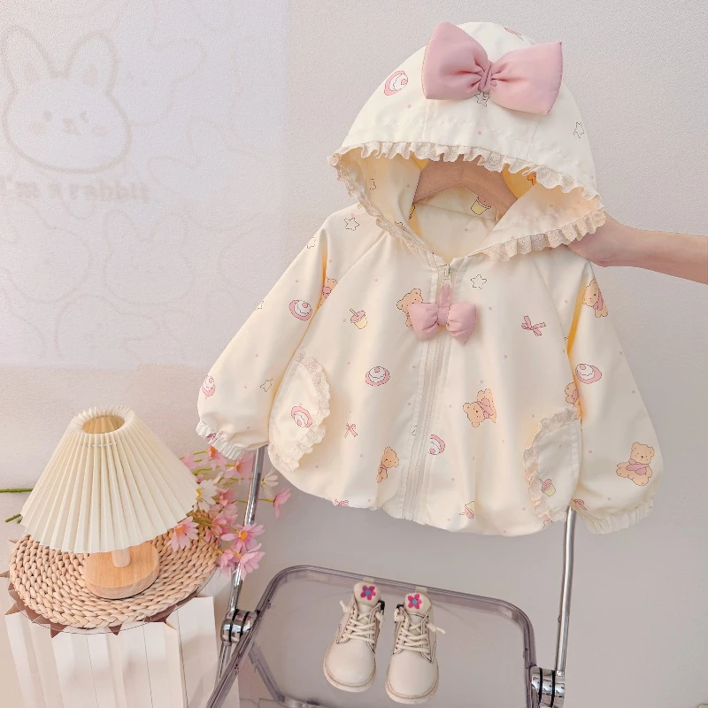 宝宝外套秋季新款女童小熊花边连帽风衣婴儿长袖衣服甜美公主上衣