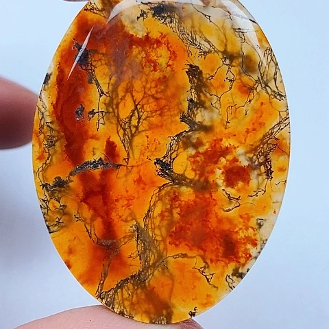 玛瑙/玉髓颈饰未镶嵌李*林