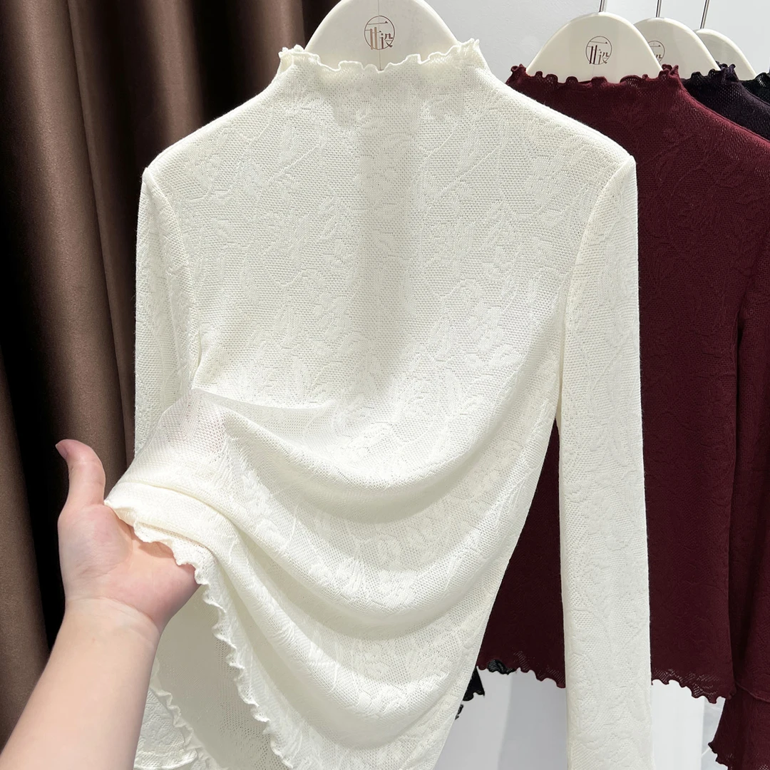 米白色半高领针织打底衫女修身提花有设计感的高腰法式木耳边上衣