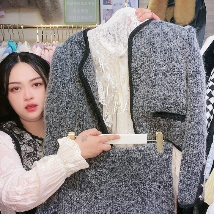 【闪购商品】挂脖款