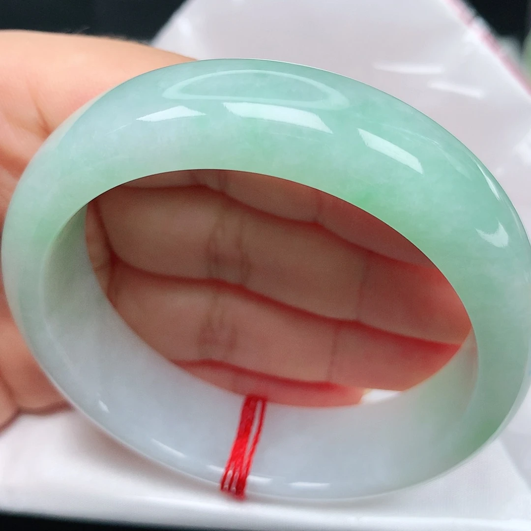 未镶嵌手镯翡翠28轮胎果阳绿