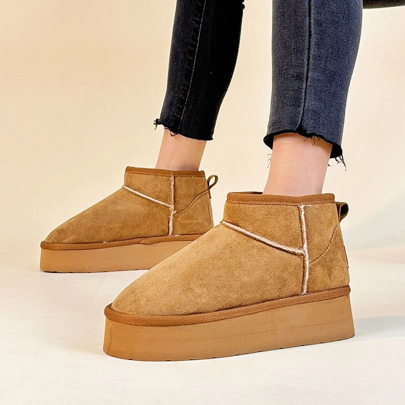 新款雪地靴女2025秋冬棉鞋韩版休闲加绒纯色增高保暖中帮