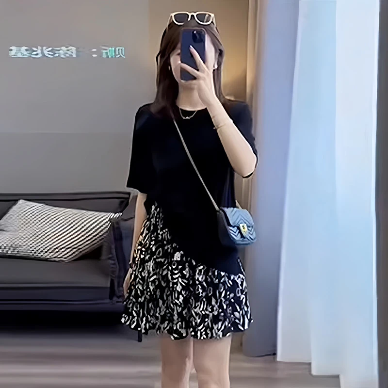 夏季休闲减龄一整套穿搭显瘦纯色圆领T恤上衣高腰碎花短裙两件套