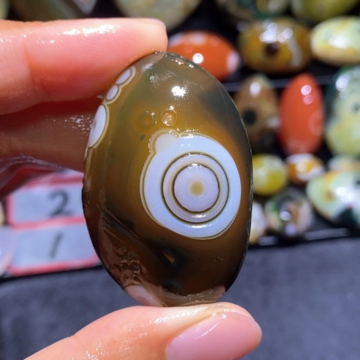 玛瑙/玉髓玛瑙吊坠未镶嵌