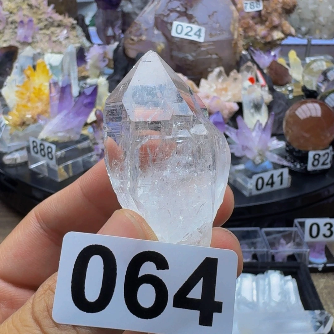 未镶嵌珠宝半成品水晶