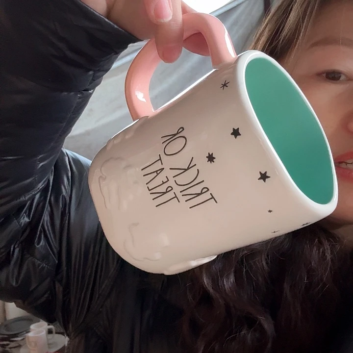 外贸粉色把手绿色内里马克杯微瑕