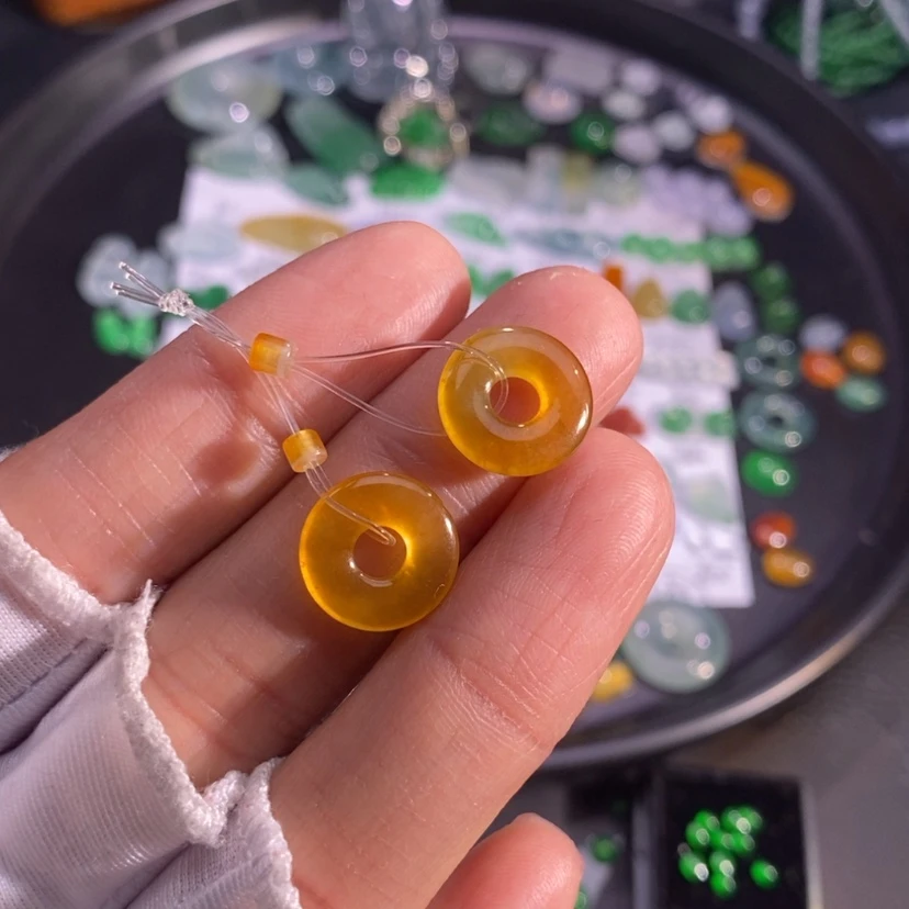 【闪购商品】翡翠挂件未镶嵌圈