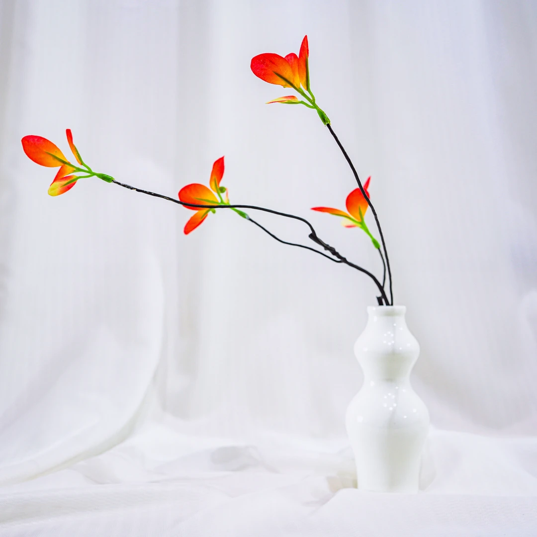 Z仿真芳菲小红叶假花花束餐厅卧室客厅花艺拍照摆件插花枫叶装饰