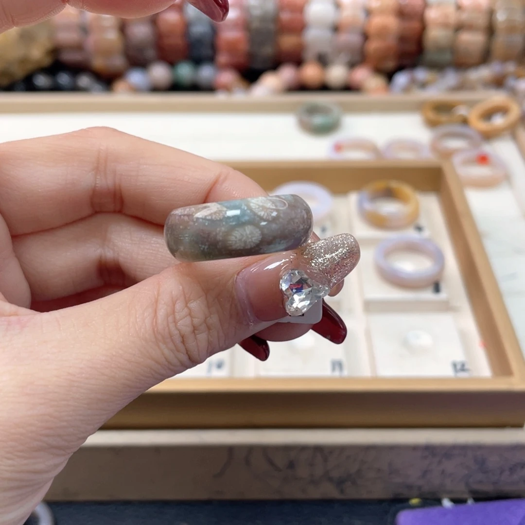 硅化珊瑚（珊瑚玉）手链未镶嵌勇***头853