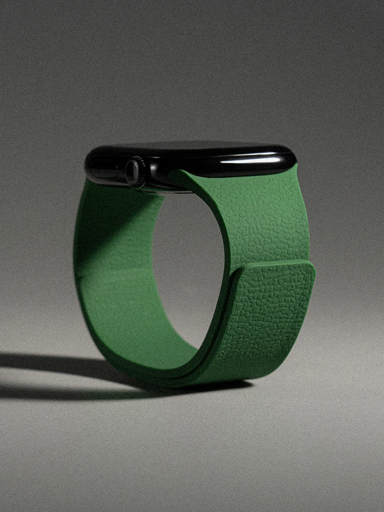 适用iwatchS10表带苹果手表夏SE运动applewatchS8磁吸7硅胶S9新款