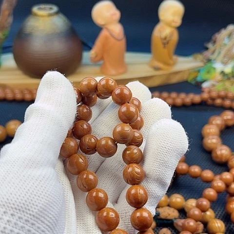 吊坠桃核?****?10龙纹30颗手持