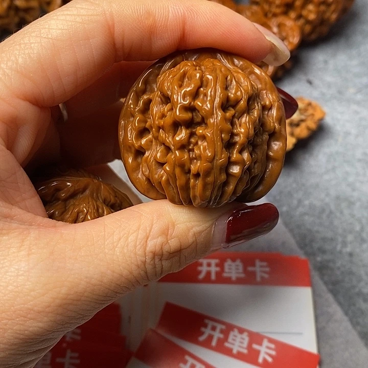 J***'文玩核桃把件四座楼