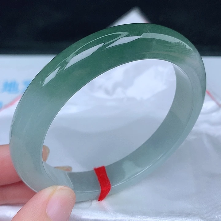 未镶嵌手镯翡翠天然