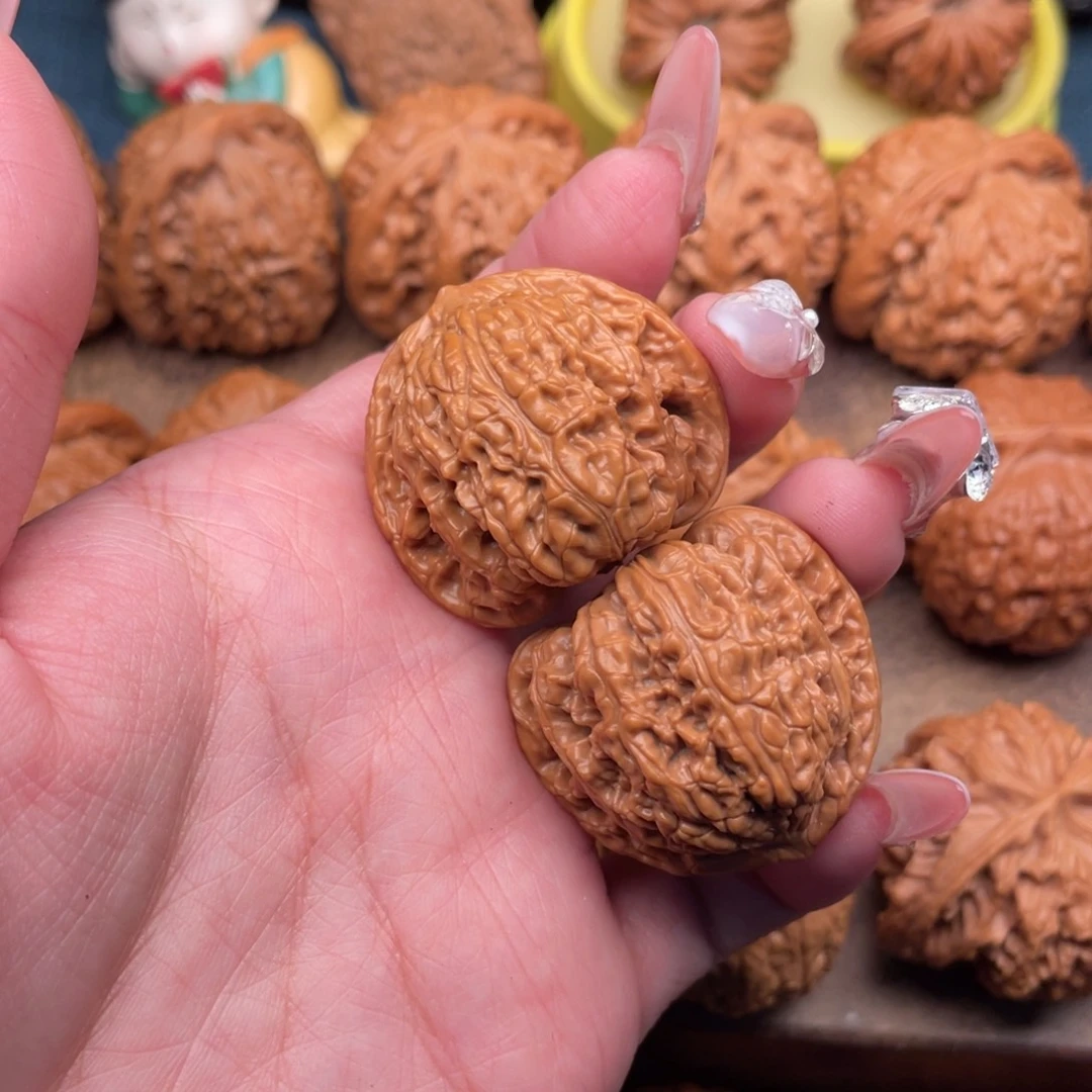 文玩核桃把件全品密纹35