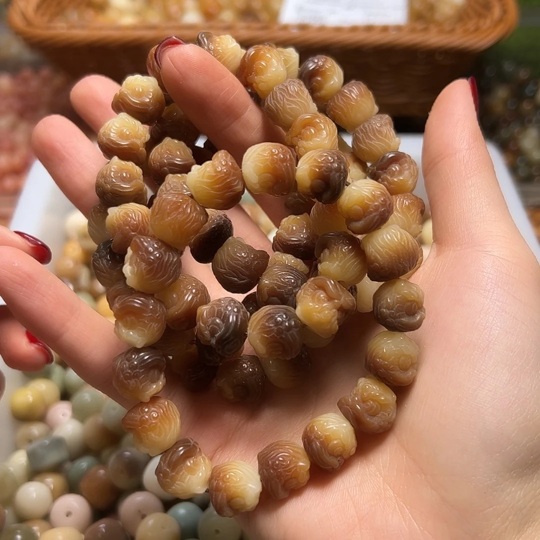 菩提根/象牙果吊坠卡12炭烤微瑕醒狮一条