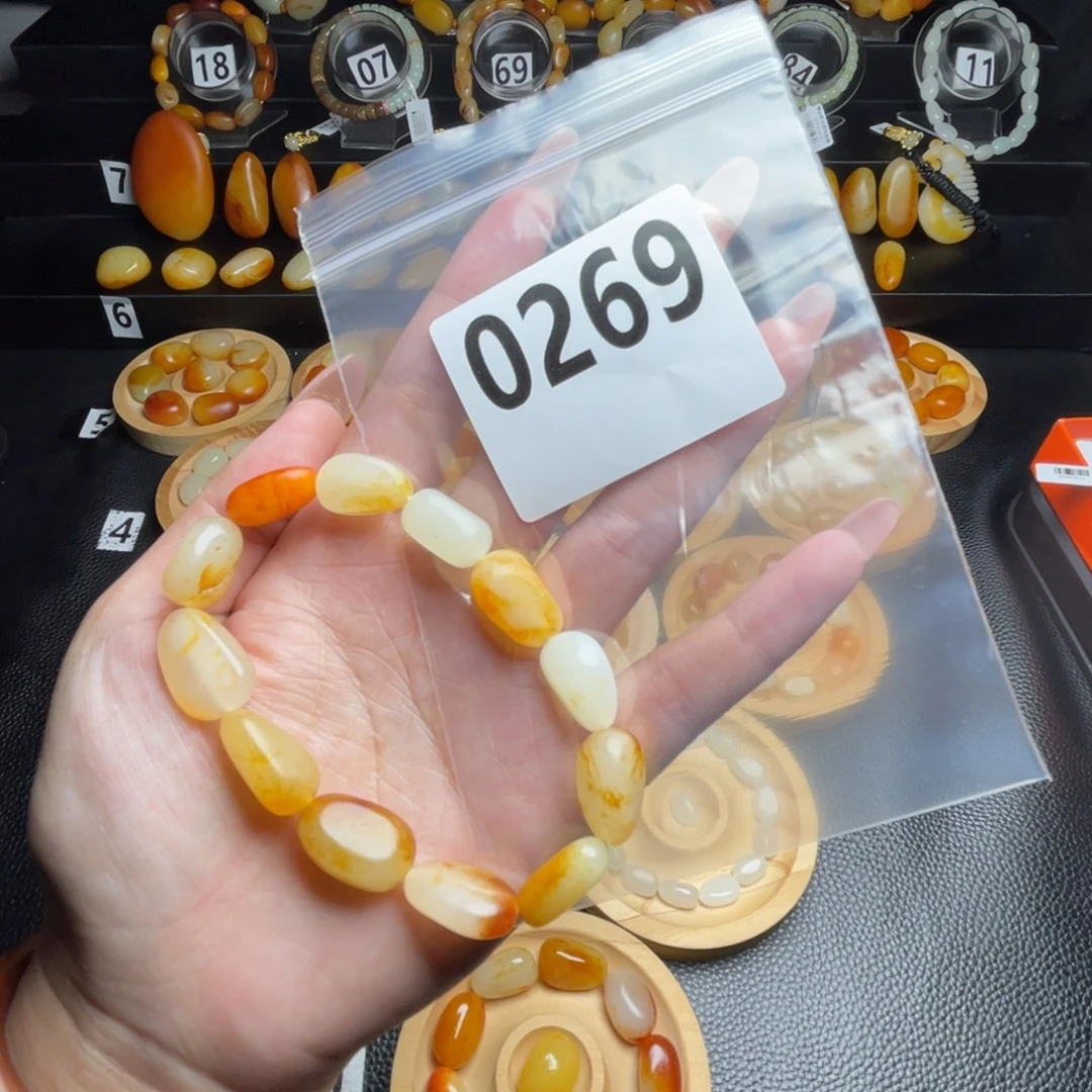未镶嵌手串和田玉
