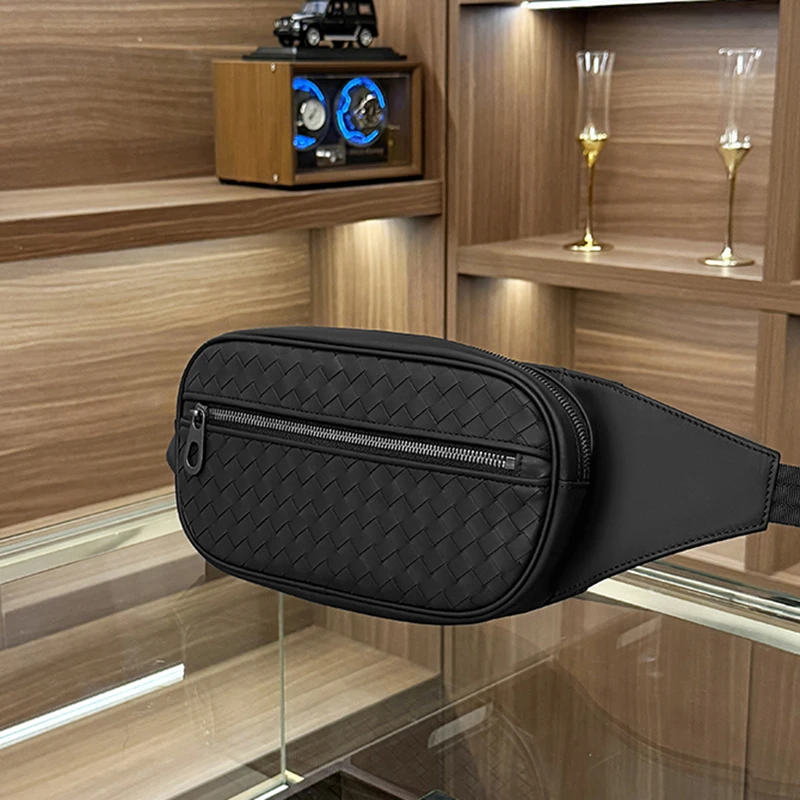 BV头层牛皮男士斜挎包纯手工编织单肩包经典胸包休闲商务休闲腰包