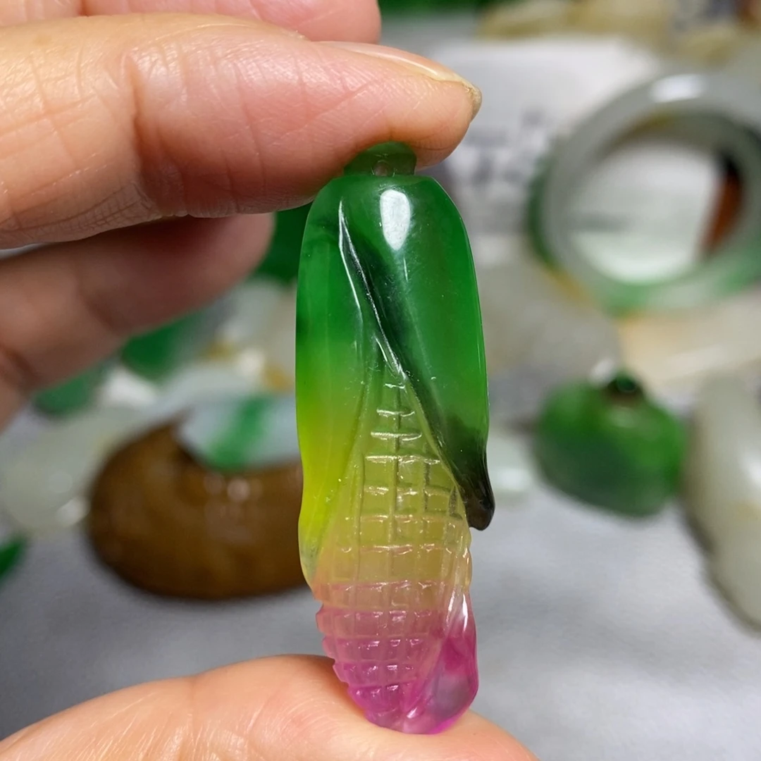 和田玉（糖玉）未镶嵌颈饰