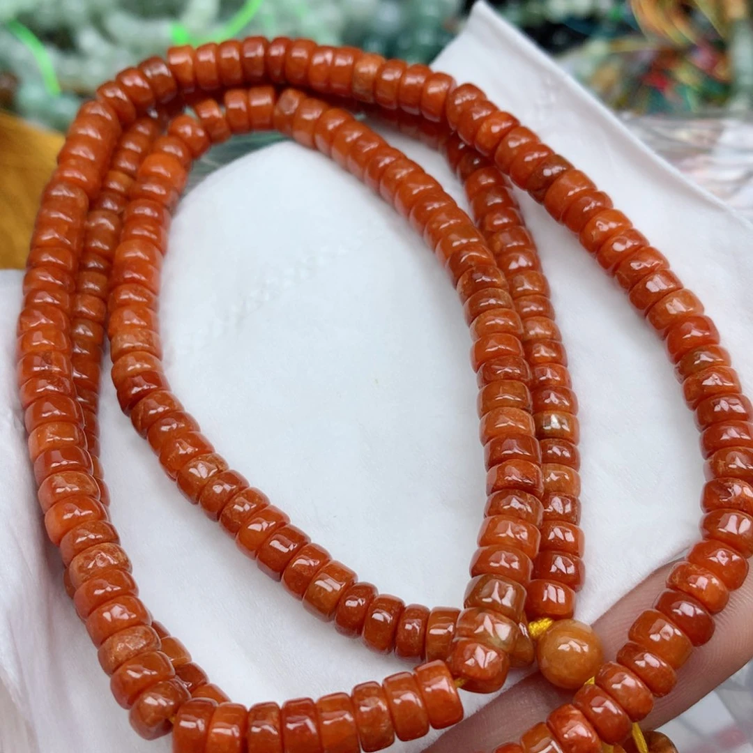 翡翠颈饰未镶嵌珠子