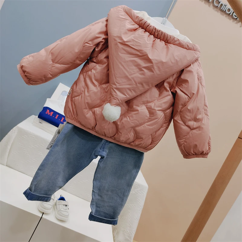 米乐熊儿童尖角连帽轻薄羽绒服1411