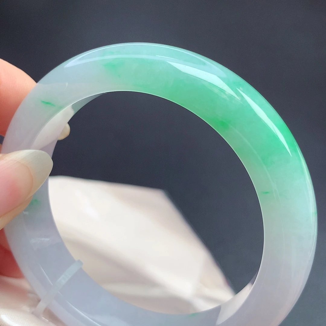 翡翠未镶嵌手镯55.5圈口