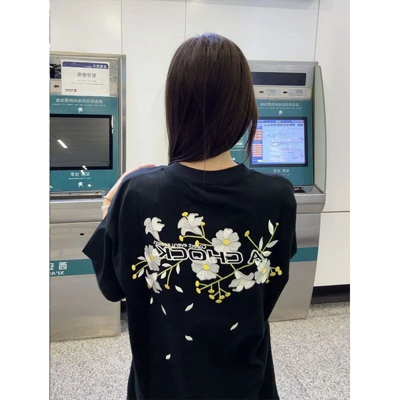 高街chic纯棉美式刺绣短袖T恤女夏季新款小众设计感潮牌宽松上衣