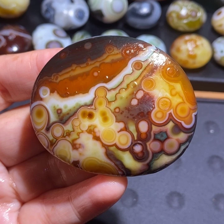 未镶嵌玛瑙/玉髓珠宝半成品103