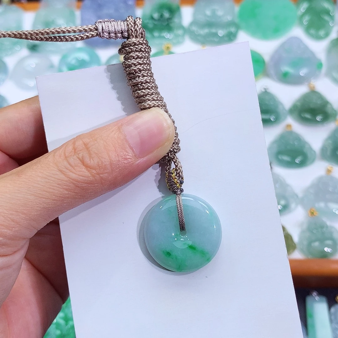 翡翠未镶嵌颈饰翡翠吊坠