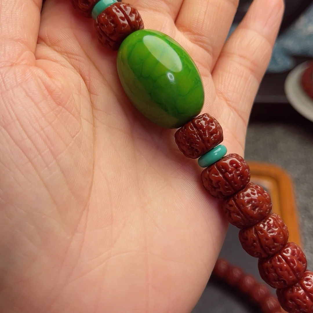 爱***丝金刚菩提吊坠藏式直切一代龙