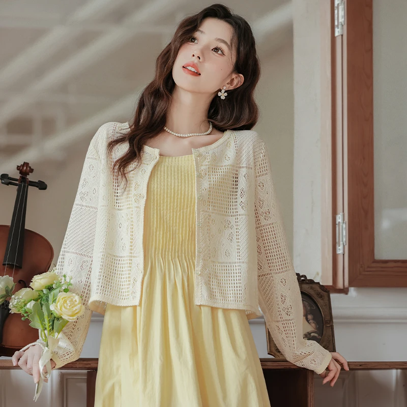 拉夏贝尔温柔风宽松防晒针织开衫女薄款镂空长袖短款空调衫上衣潮