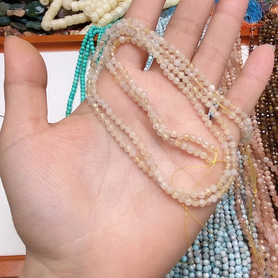 拾***子玛瑙/玉髓未镶嵌珠宝半成品随机两条装