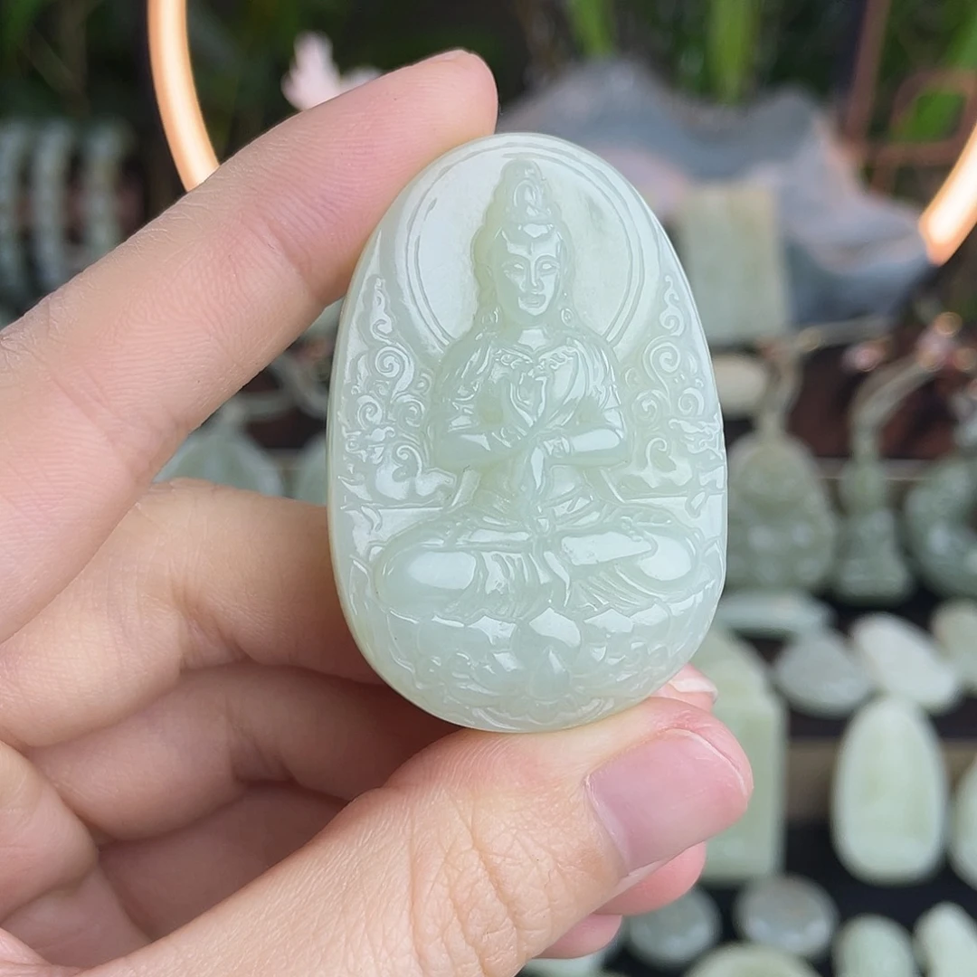 和田玉未镶嵌颈饰