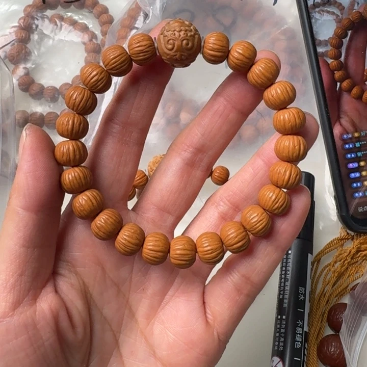 猴头核桃手串联手款