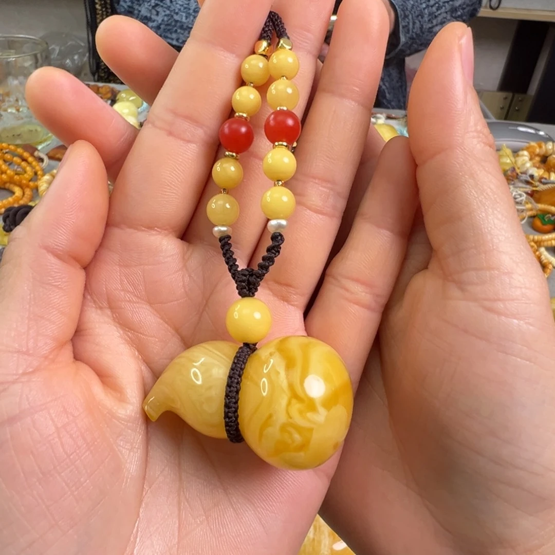 蜜蜡裸石未镶嵌棉****哒蜜蜡