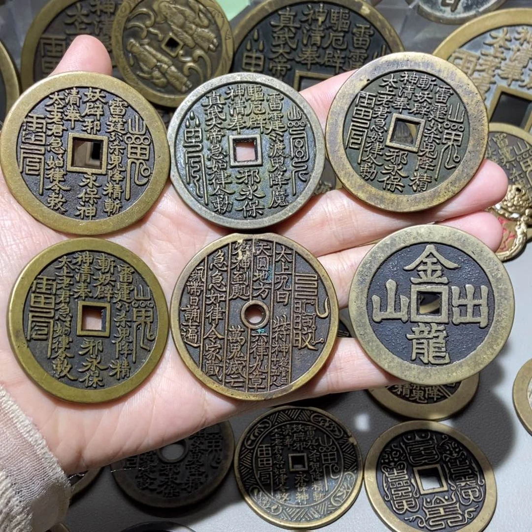 铜微瑕现代工艺品