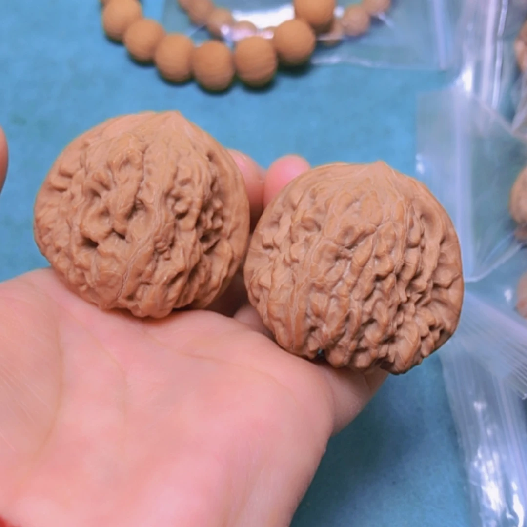 【闪购商品】摆件核桃42平谷凹底全品