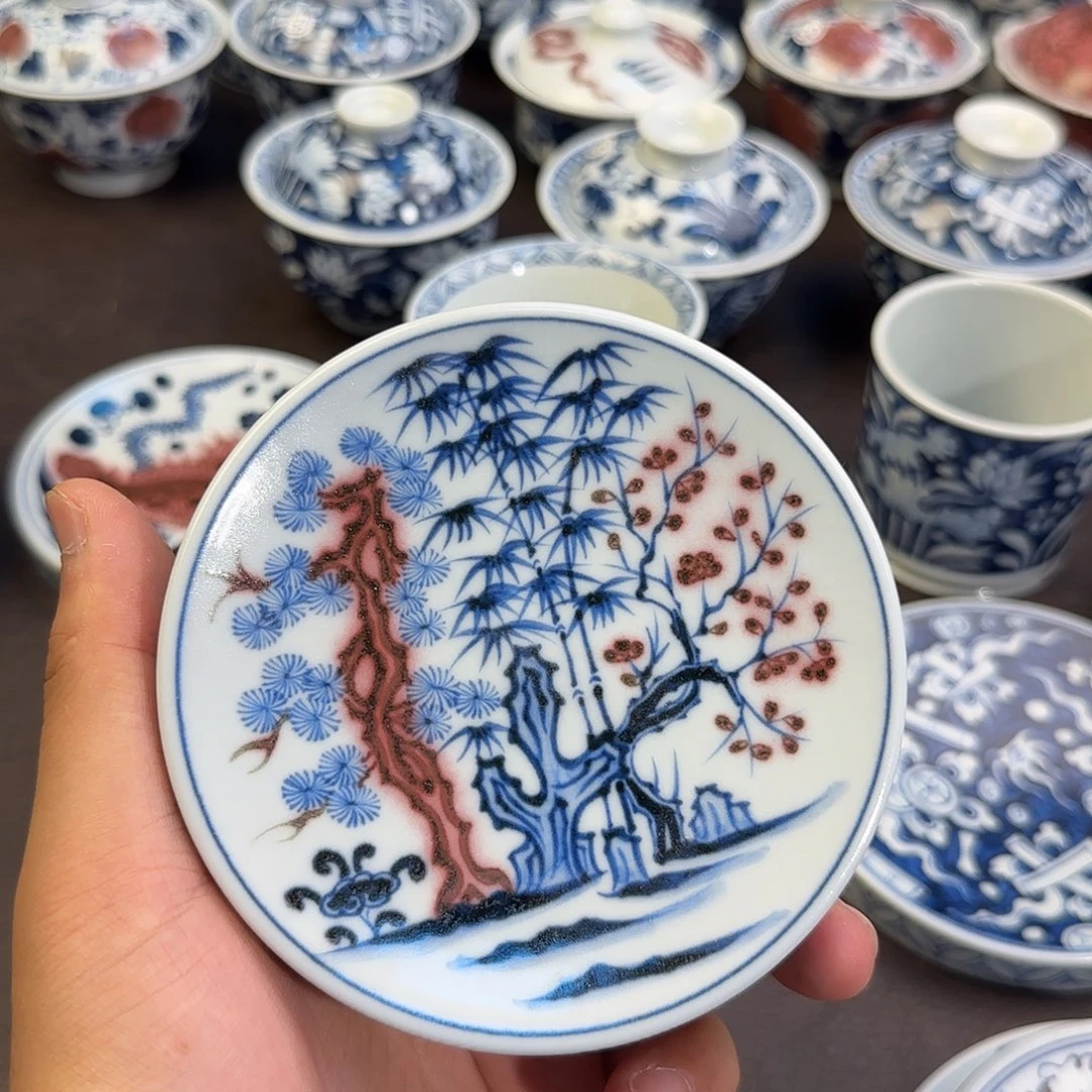 四***家景德镇陶瓷学院教授等职务