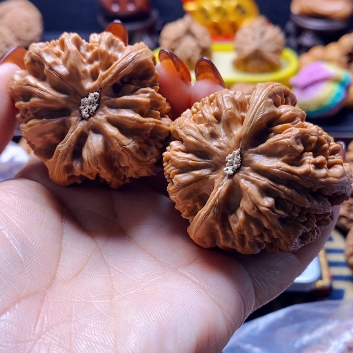 闲***余吊坠文玩核桃粗筋