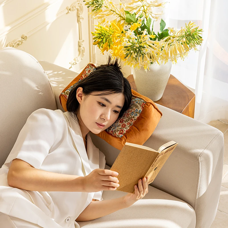 田园风靠枕沙发客厅轻奢高级感长方形u型抱枕卧室床头靠枕侧睡枕