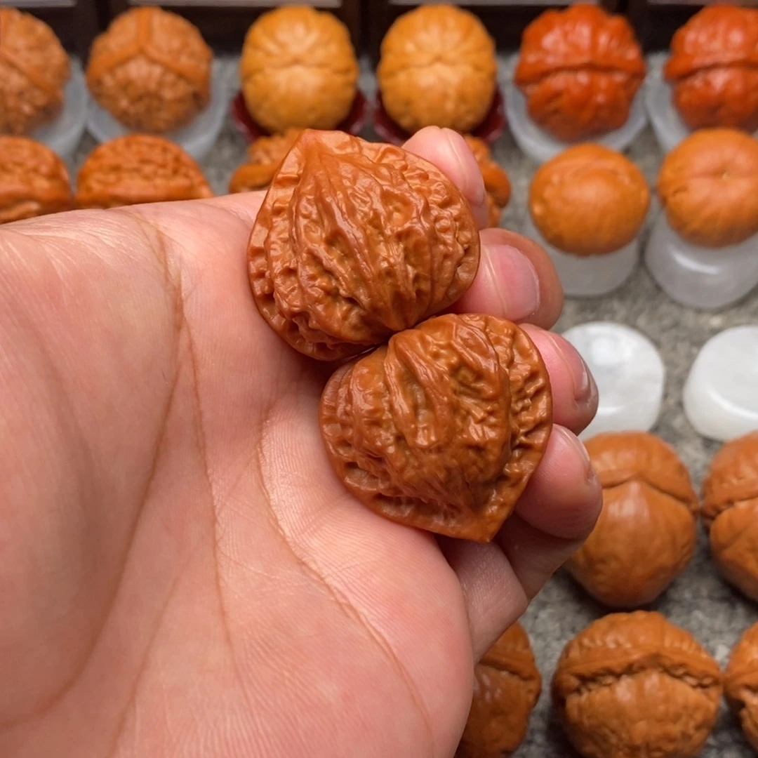 把件文玩核桃红桃A